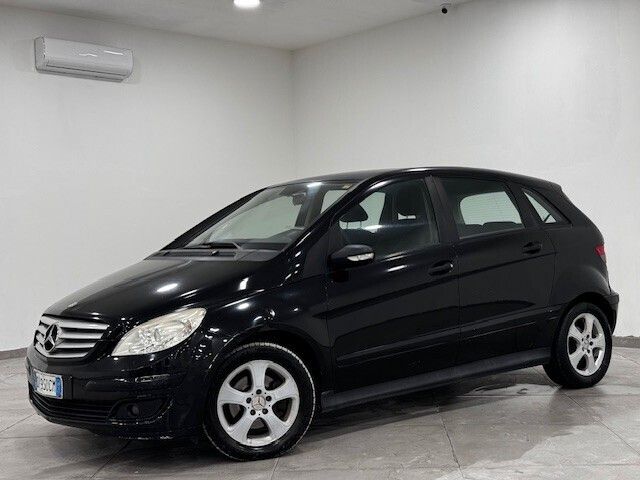 Mercedes-Benz Mercedes-benz B 180 B 180 CDI Sport