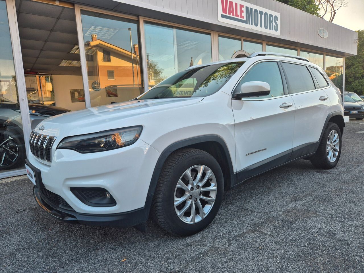 JEEP Cherokee