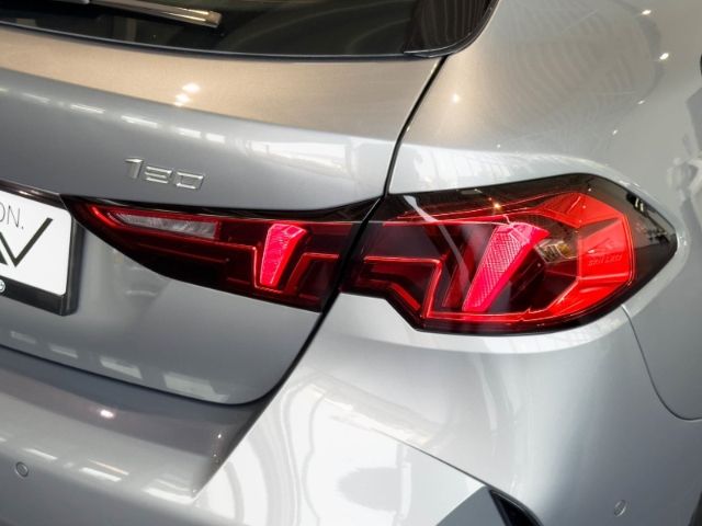 BMW 120 - Bild 7