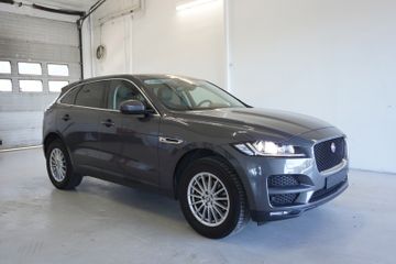 Jaguar F-Pace - 4