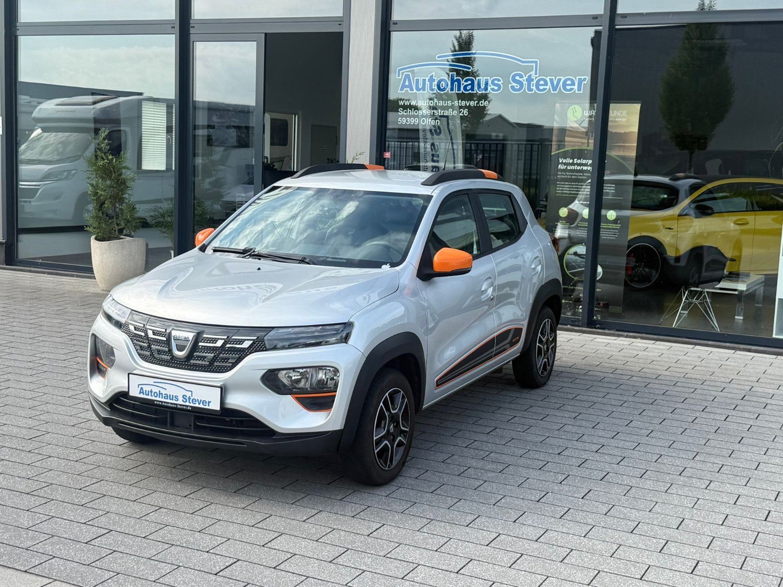 Fahrzeugabbildung Dacia Spring Electric Comfort Plus