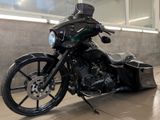 Harley-Davidson Street Glide FL 2 Bagger Luft 26 ZOLL LED SOUND - Offers matching your search criteria