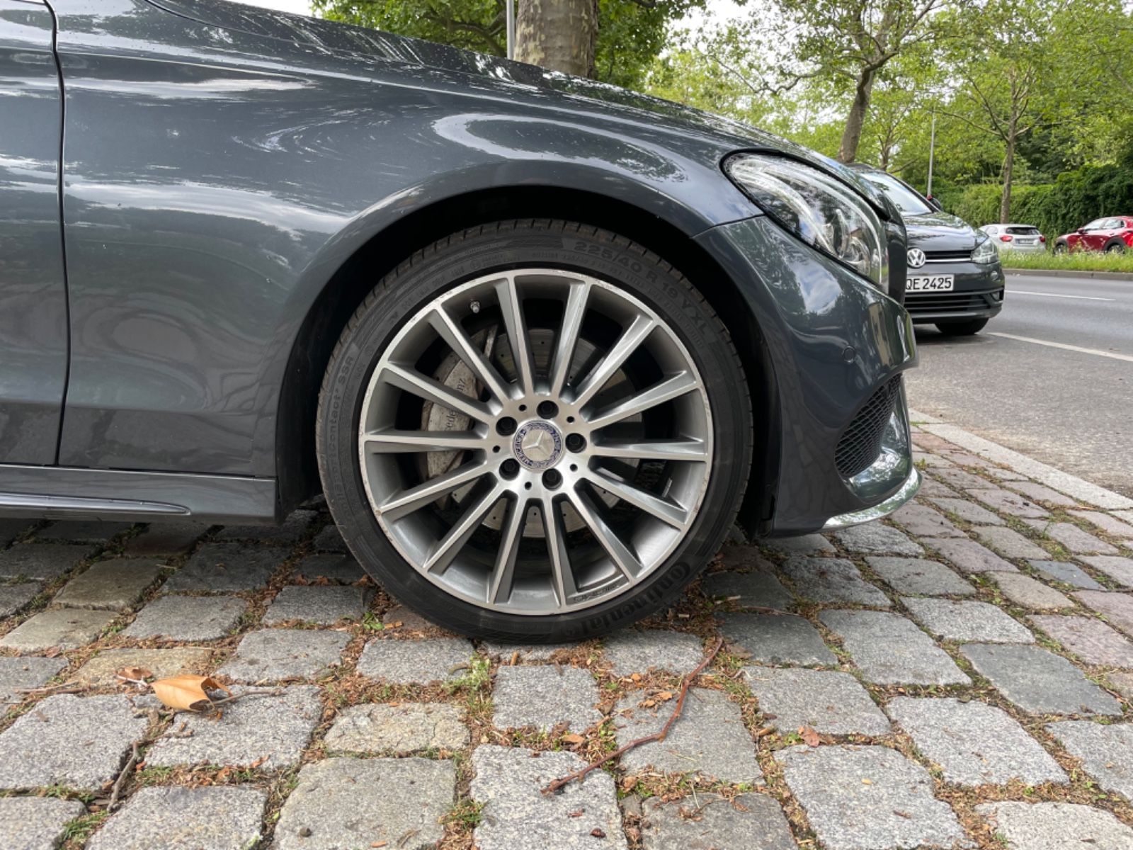 Fahrzeugabbildung Mercedes-Benz C 250 T CGI AMG*Pano*Burmester*Park-Paket*