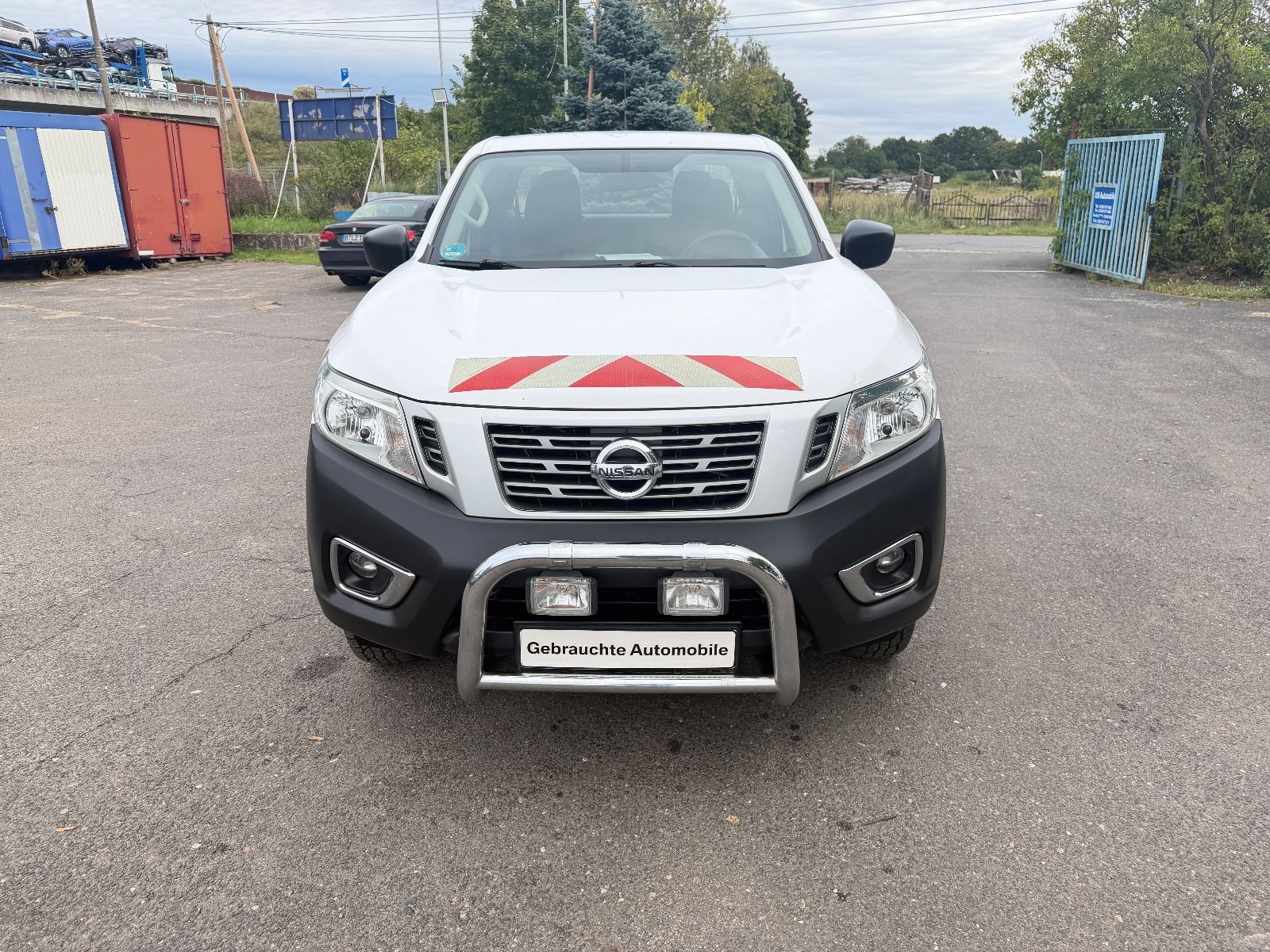 NISSAN Navara
