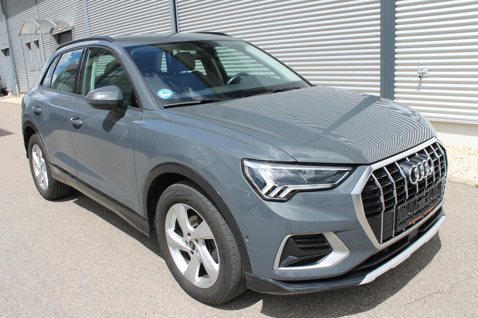 Audi Q3 35 TDI advanced*LED*NAVI*SPORTPAKET*LEDER*SHZ