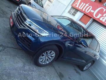 Volkswagen Touareg - 5