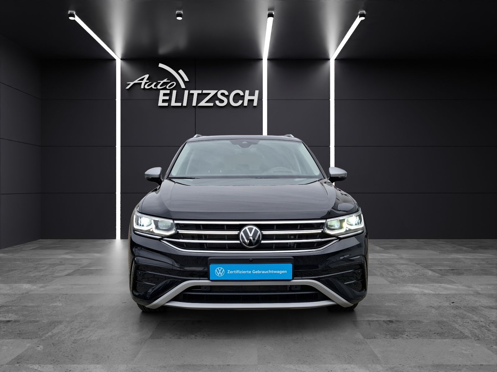 Fahrzeugabbildung Volkswagen Tiguan Allspace TDI Elegance DSG 4M 7-Si STH MAT