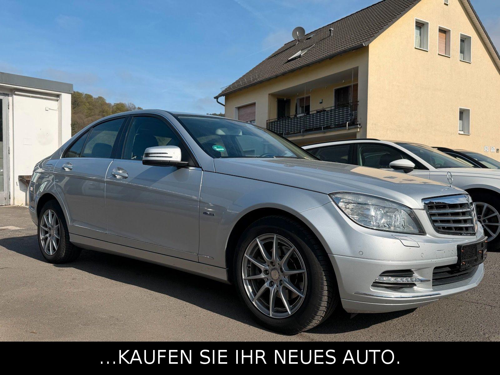 Mercedes-Benz C 200  Limousine CGI BlueEfficiency*Navi*Xenon*P