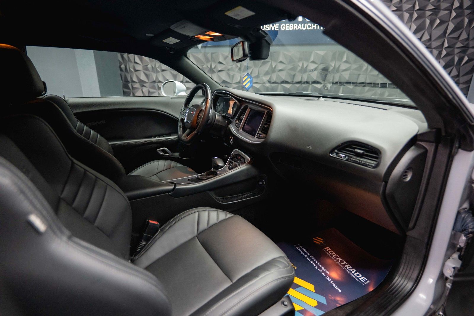 Fahrzeugabbildung Dodge Challenger 5.7 V8 R/T SRT Performance *LED*19%*