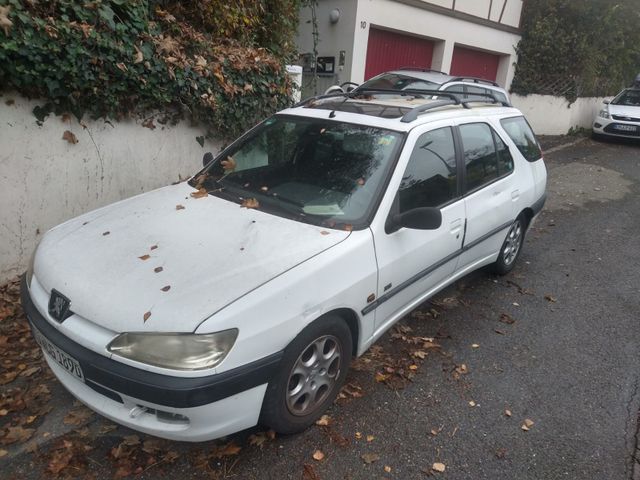 Peugeot 306 Kombi, fahrtauglich, ohne gültigen TÜV