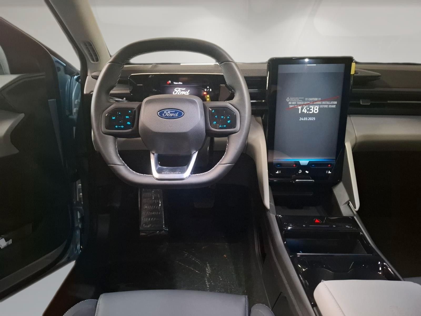 Ford Explorer - Bild 9