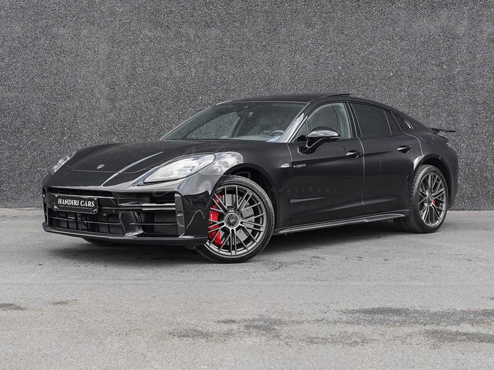 Porsche 2024 Turbo Hybrid 976 € 128000 UPE EUR 255072,53
