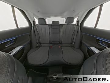 Mercedes E 300 - 8