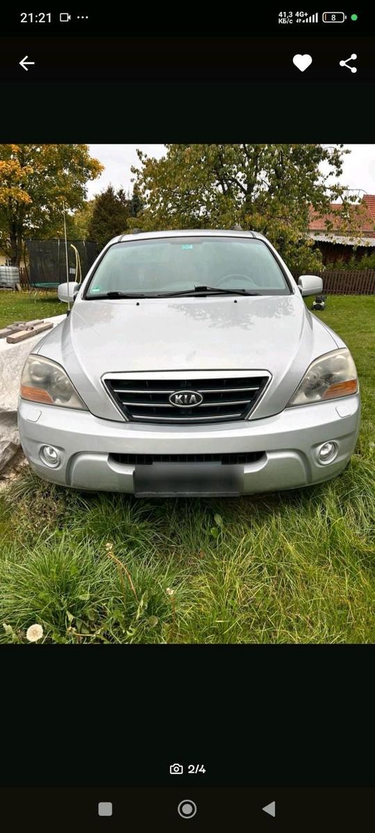 Kia Sorento 2007 — rear view
