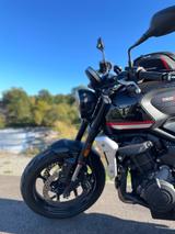 Triumph Trident 660 sehr gepflegt, schadenfrei - TRIUMPH TRIDENT