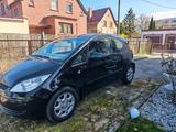 Volkswagen Mitsubishi Colt mit neue TÜV - Volkswagen LT aus 2007