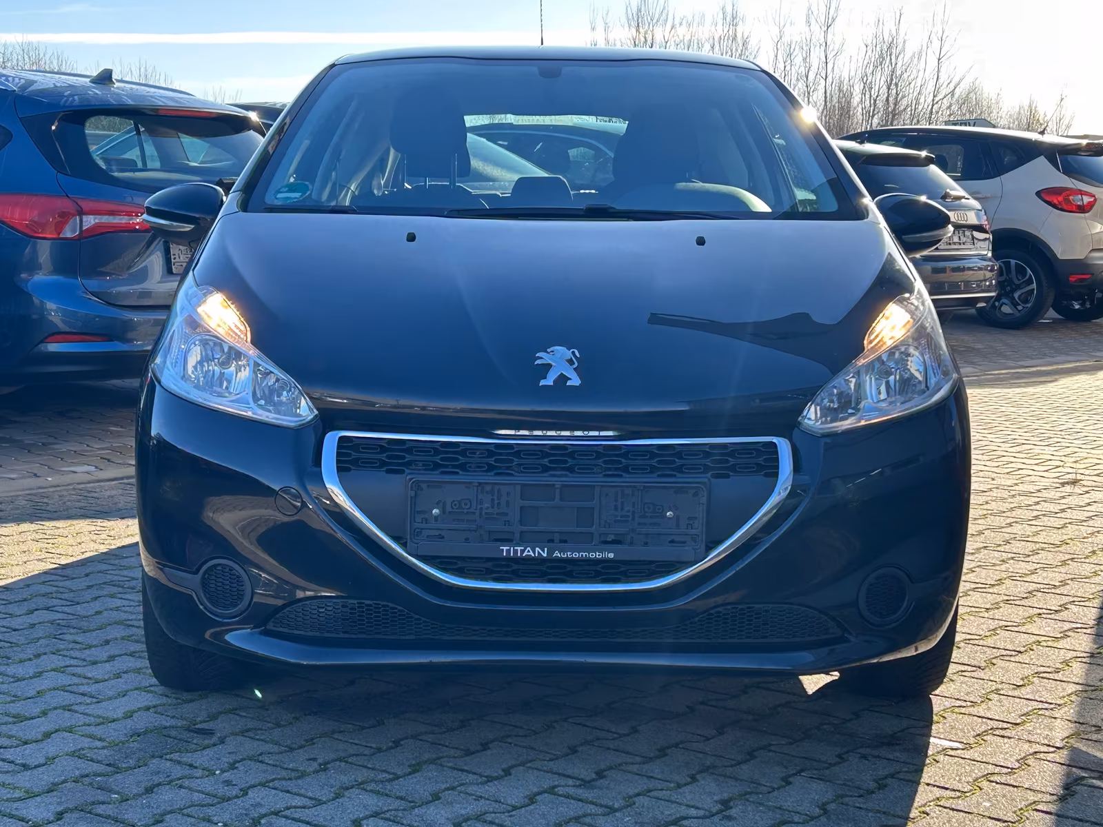 Peugeot 208 Active/Insp. neu/Klima/Motor lampe an