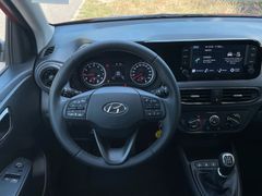 Fahrzeugabbildung Hyundai i10 1.0 Edition 30 *Klima*CarPlay*Spurhalte*DAB*