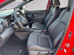 Fahrzeugabbildung Toyota Yaris 1.5 VVT-i Premiere AUTO 15 JAHRE GARANTIE