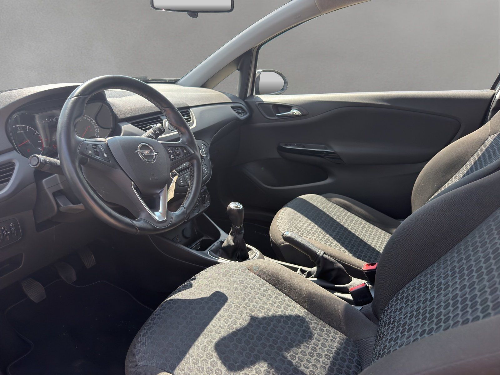 Fahrzeugabbildung Opel Corsa 1.4 Edition Klima Sitzheizung PDC el. FH