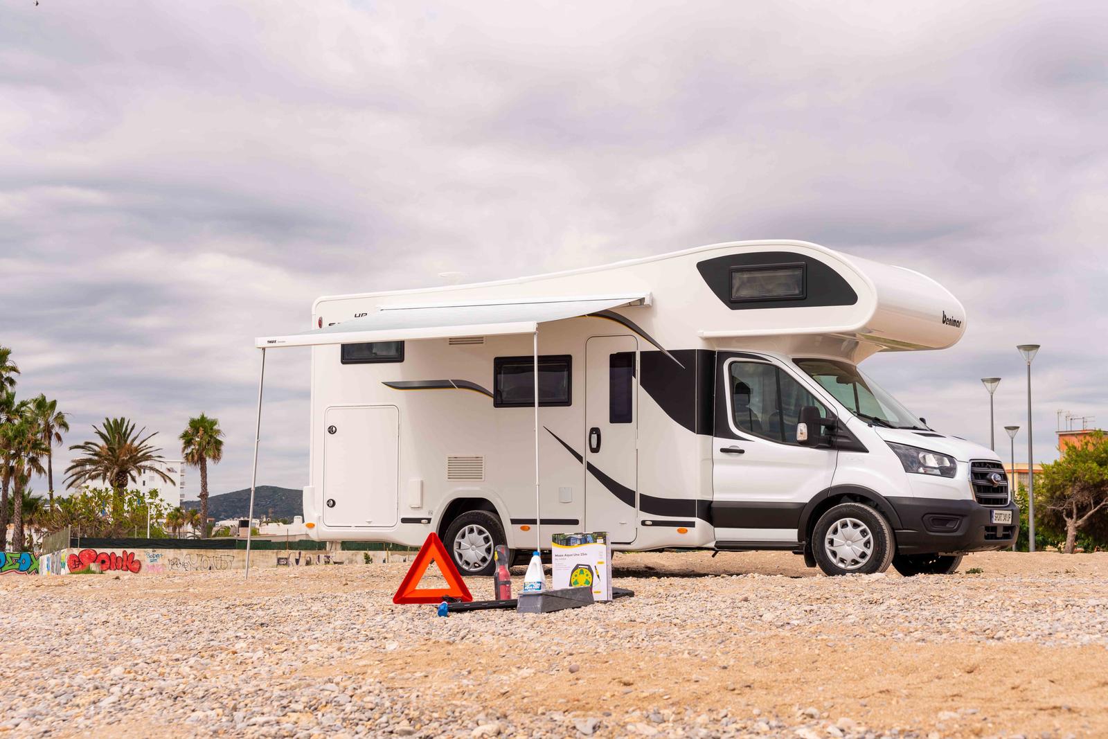 Benimar Sport 340 UP Ford T26