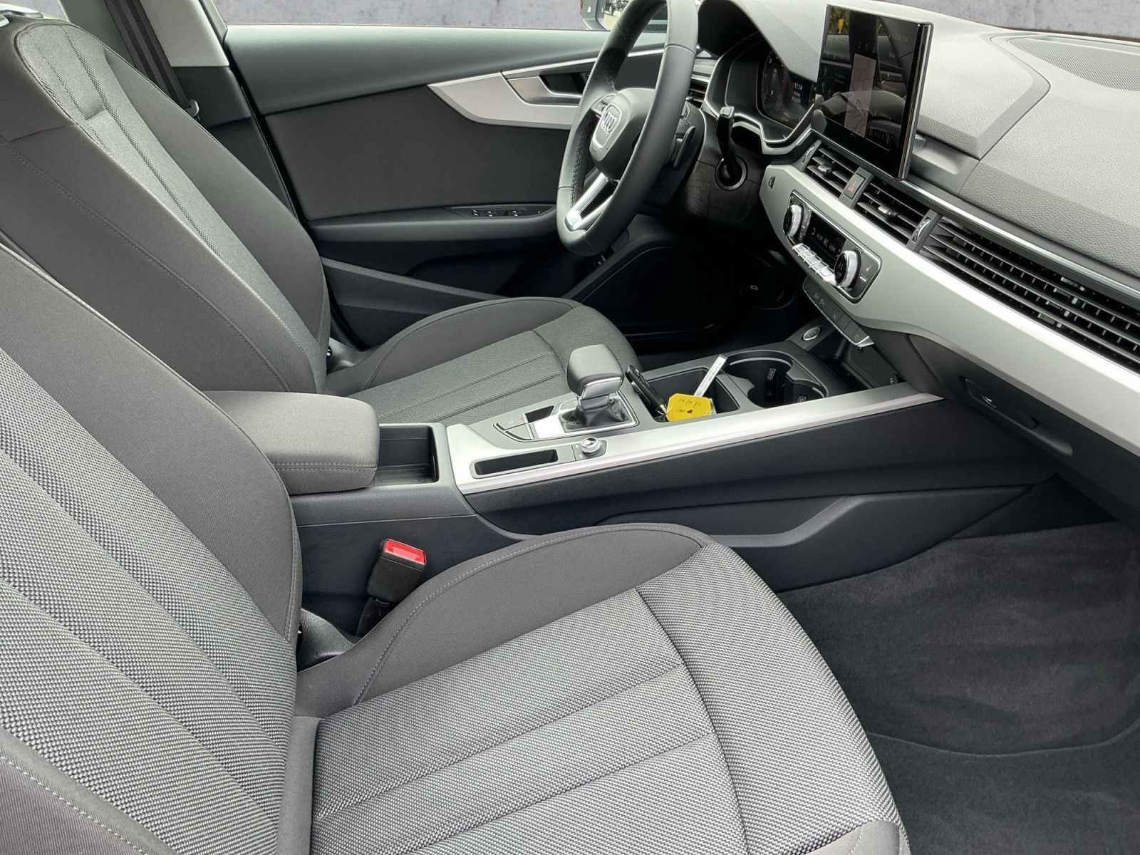 Audi A4 - Bild 13