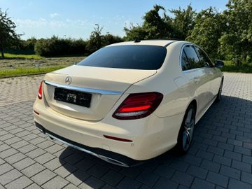Mercedes E 200 - 8