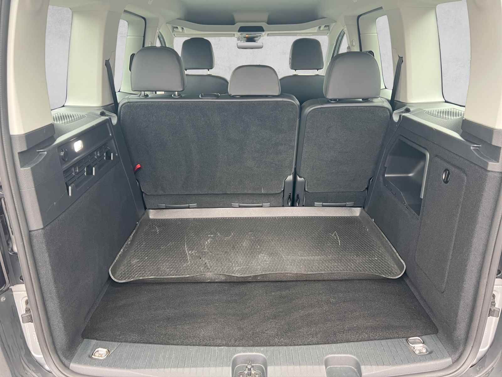 Caddy Kombi 5-Sitzer 2,0 l 55 kW TDI EU6 SCR Fro