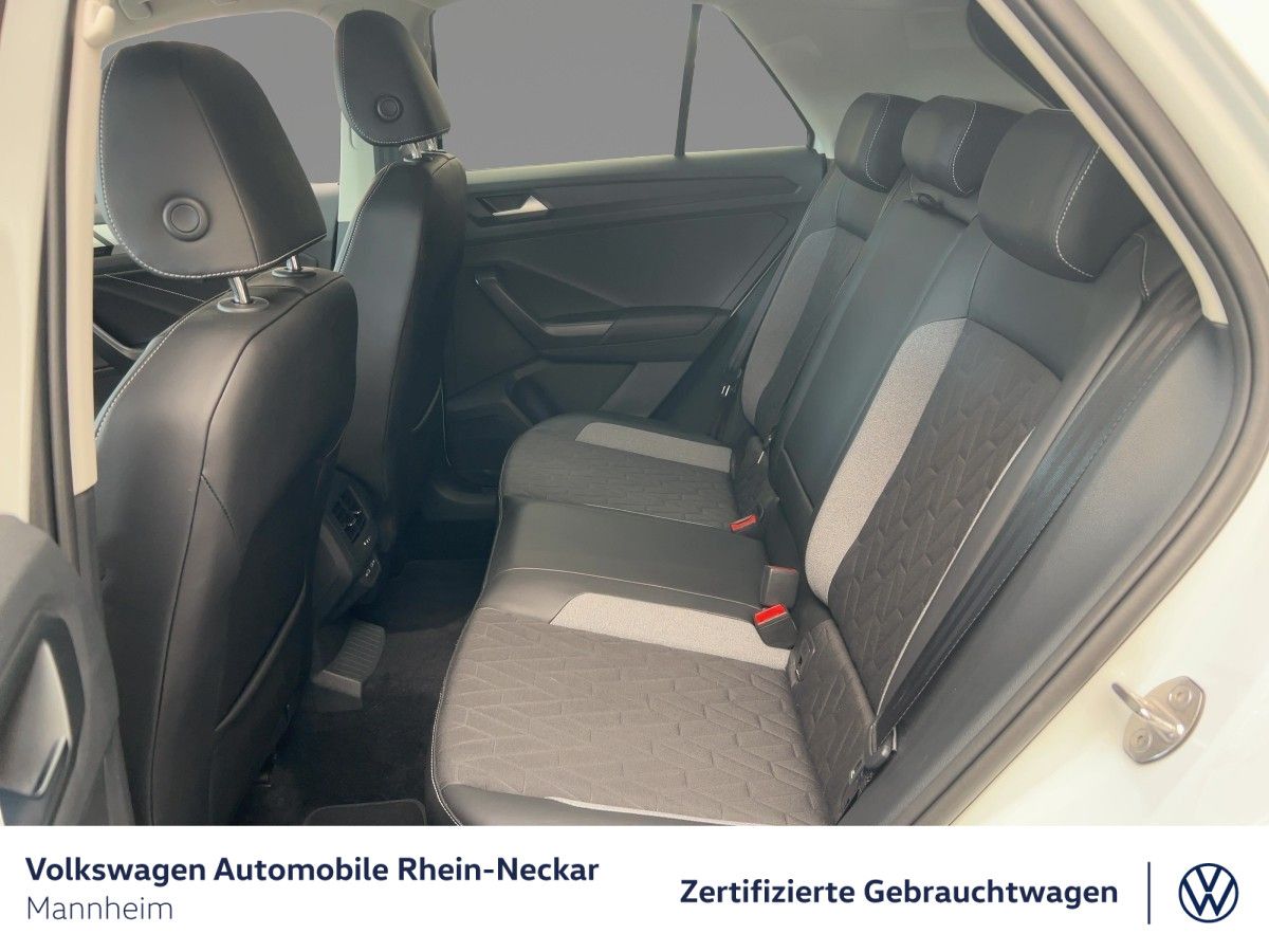Volkswagen T-Roc - Bild 12