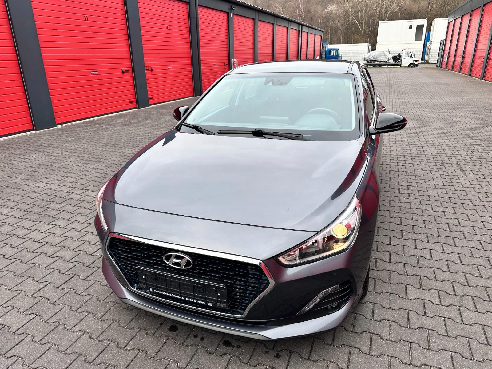 Hyundai i30 YES!