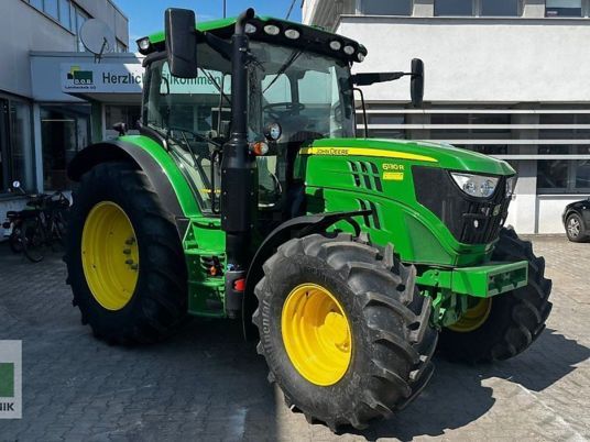 John Deere 6130R