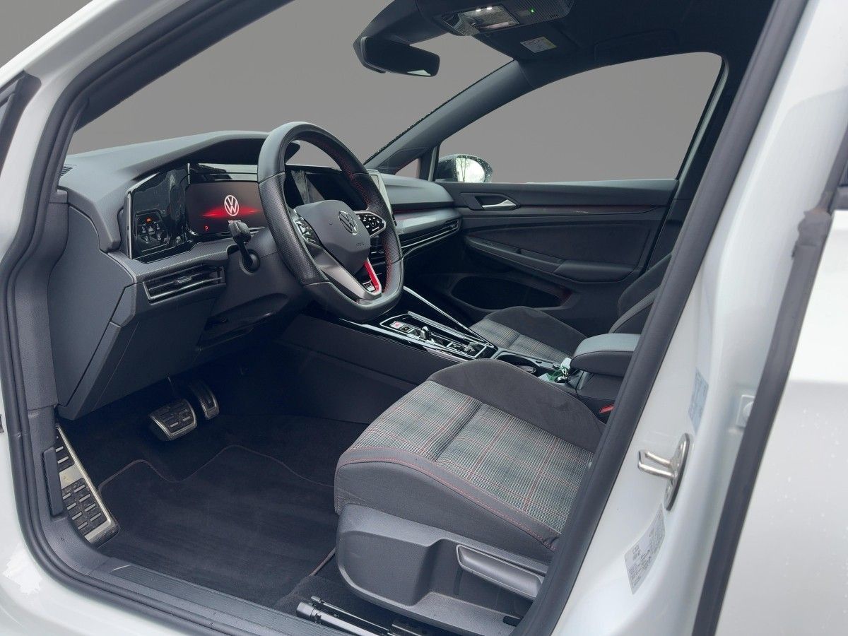 Volkswagen Golf - Bild 7