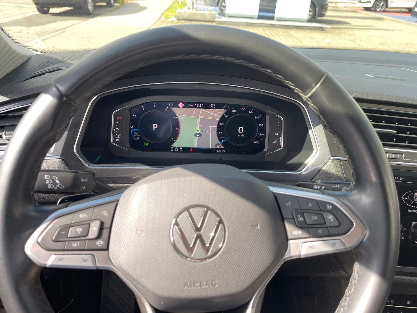Tiguan Allspace Elegance 2.0TSI 4MDSG 360*HUD*IQ