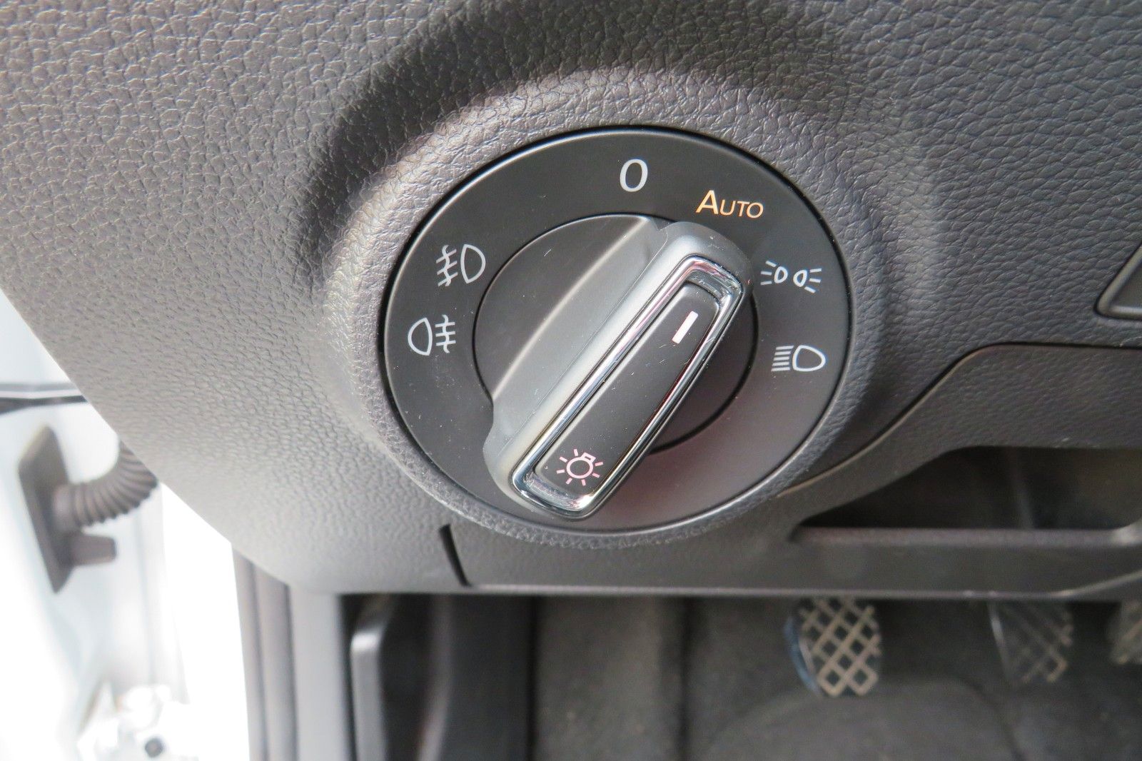 Fahrzeugabbildung SEAT Arona Xcellence CNG LED PDC KLIMA