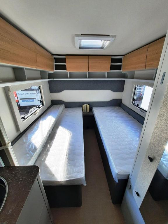 Fahrzeug Übersicht 13 Fahrzeugabbildung Bürstner B66 535 TL Verfüg./Sparen Sie 4.130,- €