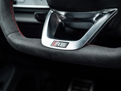 Audi RSQ8 – 18 / 35