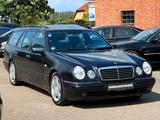 Mercedes-Benz E 55 T AMG W210 aus 2.Hand Leder Navi Xenon - Mercedes-Benz E-Class aus 2000