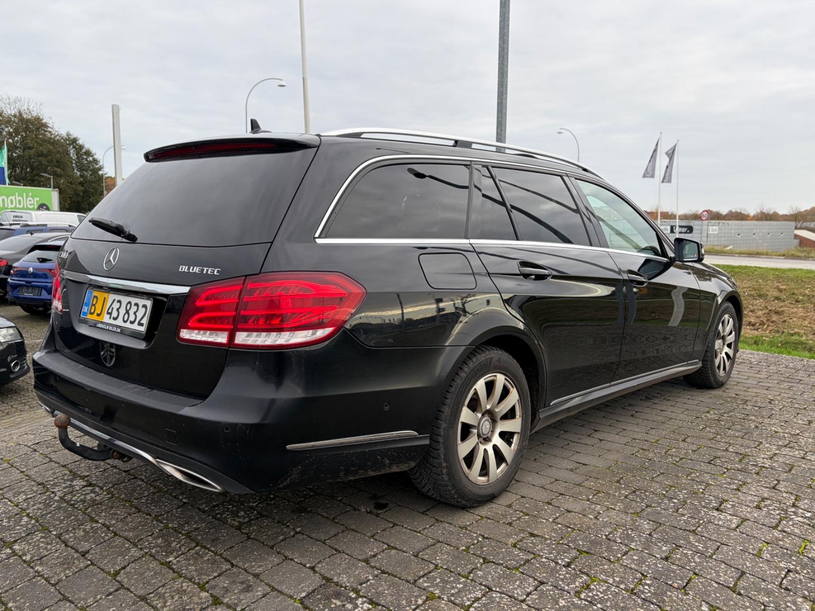 Mercedes-Benz E300 2013 — photo 6