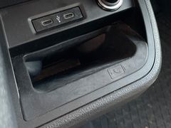Volkswagen California T6.1 Beach * Markise*Automatik*AHK