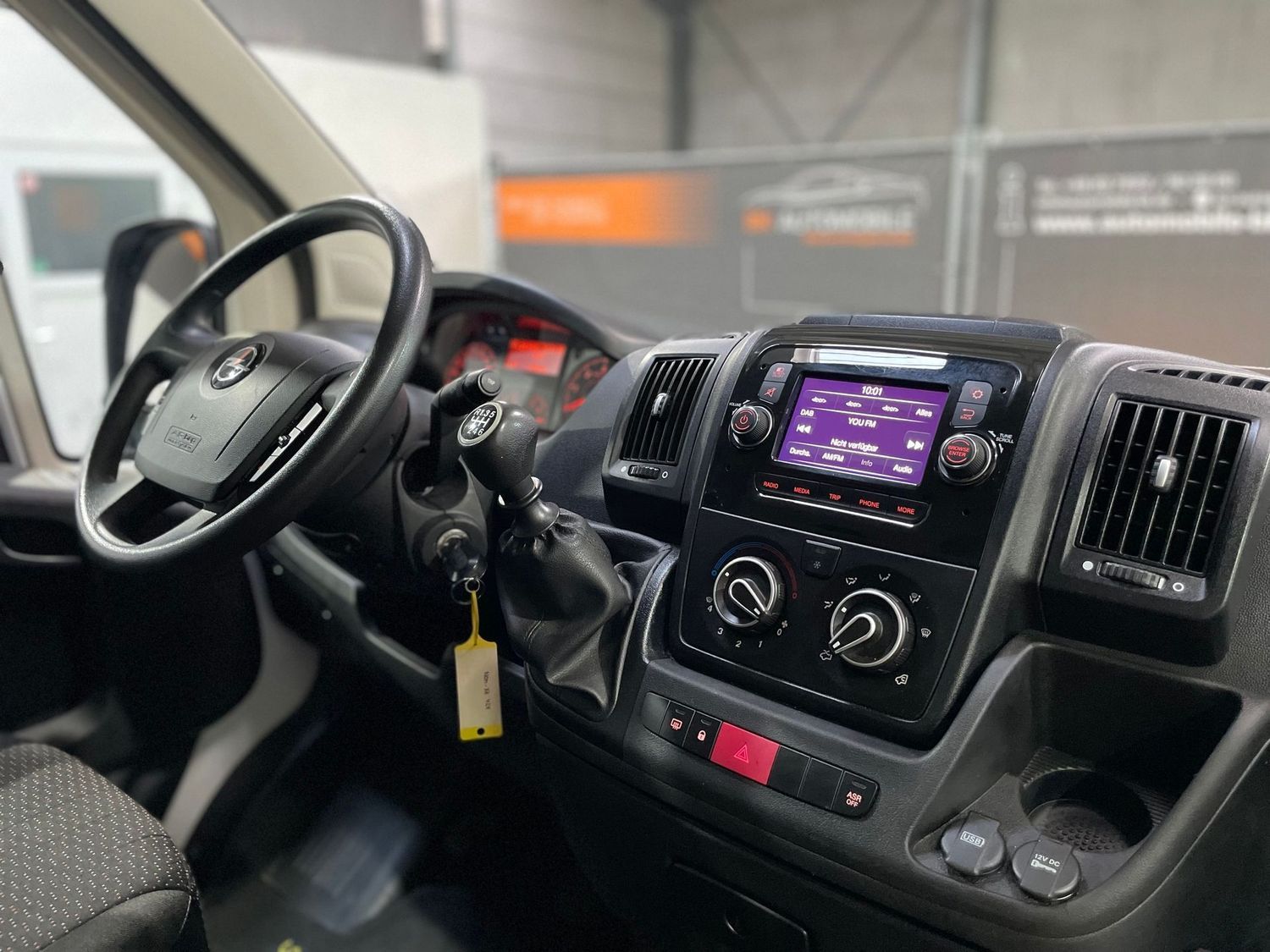 Fahrzeugabbildung Opel Movano HKa L2H2 3,5t Edition #Tempomat#Klima#DAB