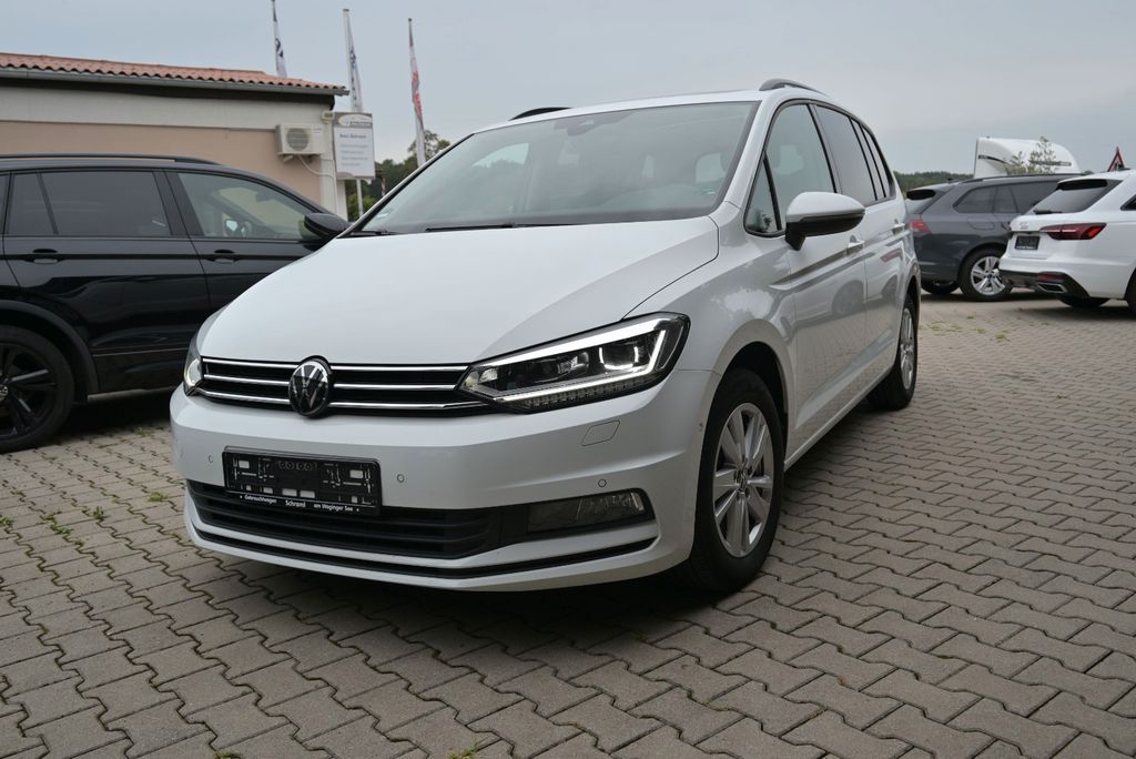 Image of Volkswagen Touran