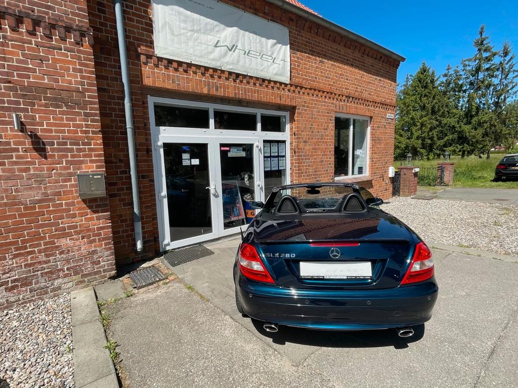 Mercedes-Benz SLK 280