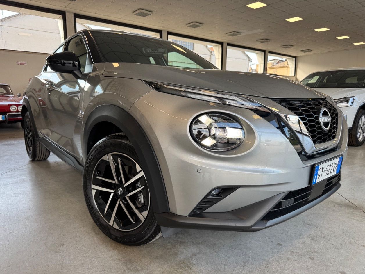 Nissan Juke 1.0 dig-t N-Connecta 114cv dct imagem 2
