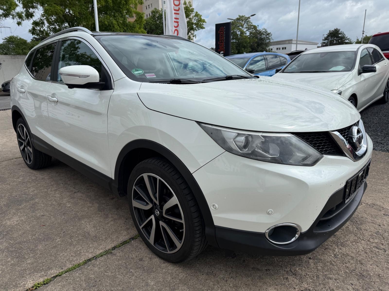 Nissan Qashqai Tekna aus 1 Hand+AUTOMATIK+NAVI+TEMPOMAT