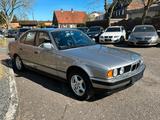 BMW 520i Oldtimer H-Kennzeichen - BMW 520 aus 1988