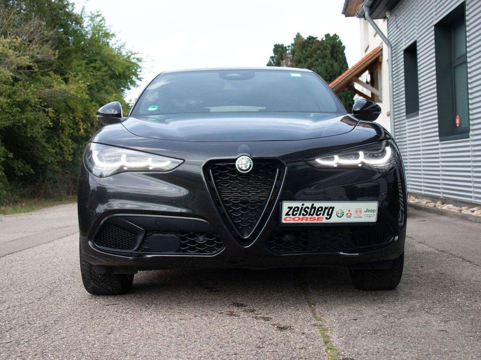 Fahrzeugabbildung Alfa Romeo Stelvio Veloce 2.0 Q4 vom AR Vertragshändler