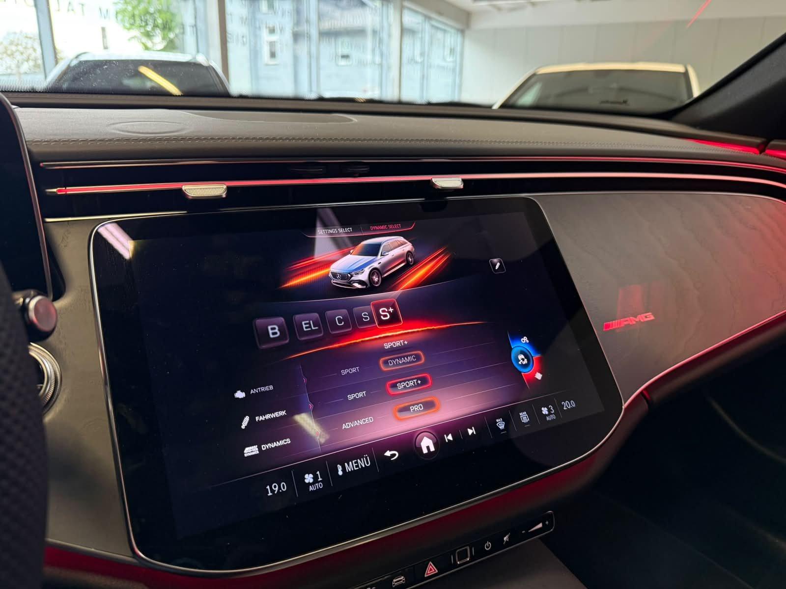 Mercedes-Benz E 53 Hybrid 4M+ T PREMPLUS+PERFSOUND+NAPPA+BUR4D