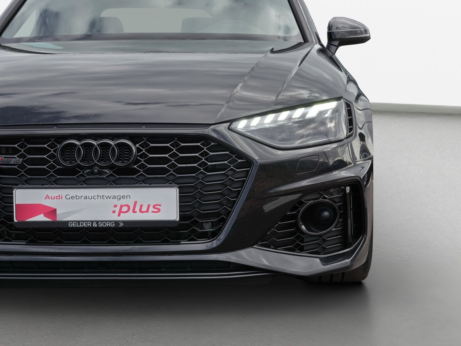 Audi RS4 - Bild 12