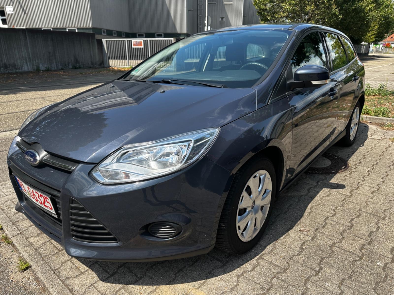 Ford Focus 1,0 EcoBoost  Trend / VOLL FAHRBEREIT