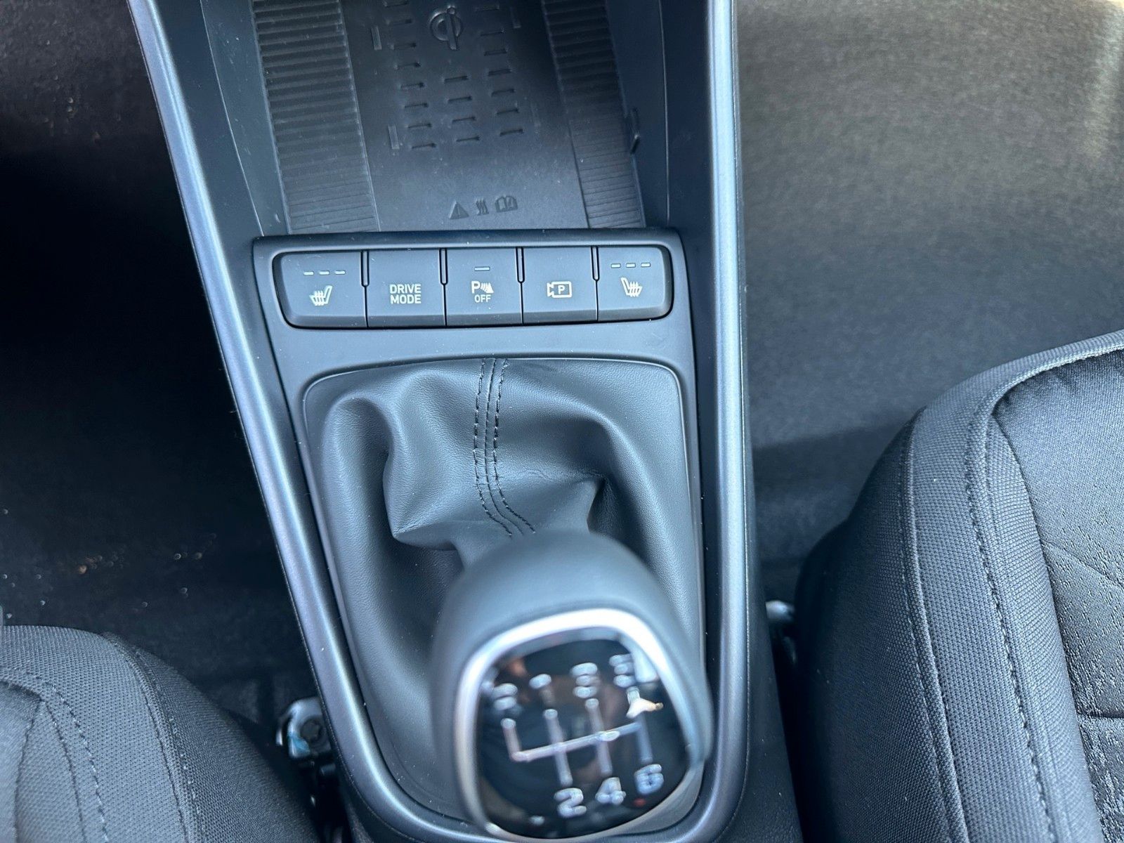 Fahrzeugabbildung Hyundai BAYON Mild-Hybrid NAVI LED-Scheinwerfer uvm.